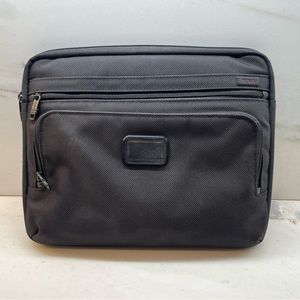 Tumi Laptop Sleeve, Medium size, 13” Laptops